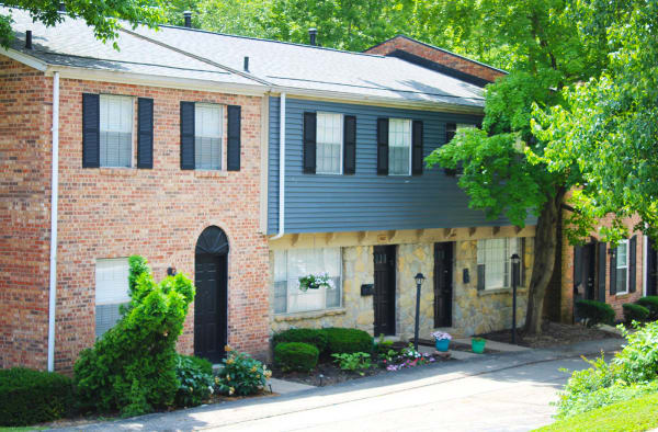 Walnut Creek Townhomes property
